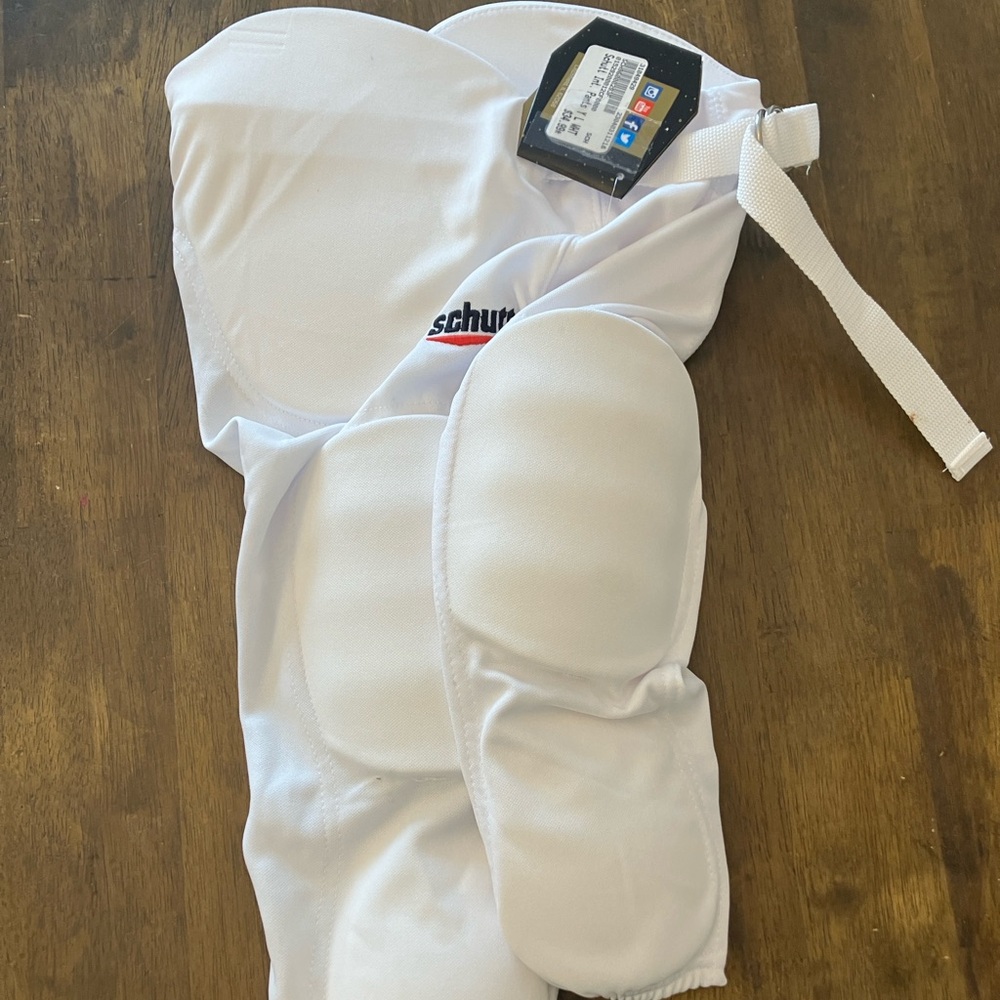 Football pants with pads